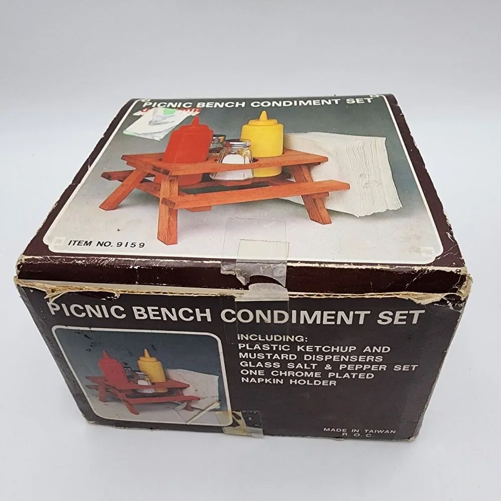 Redwood Picnic Table Condiment Set Salt Pepper Ketchup Mustard‎ Vintage READ